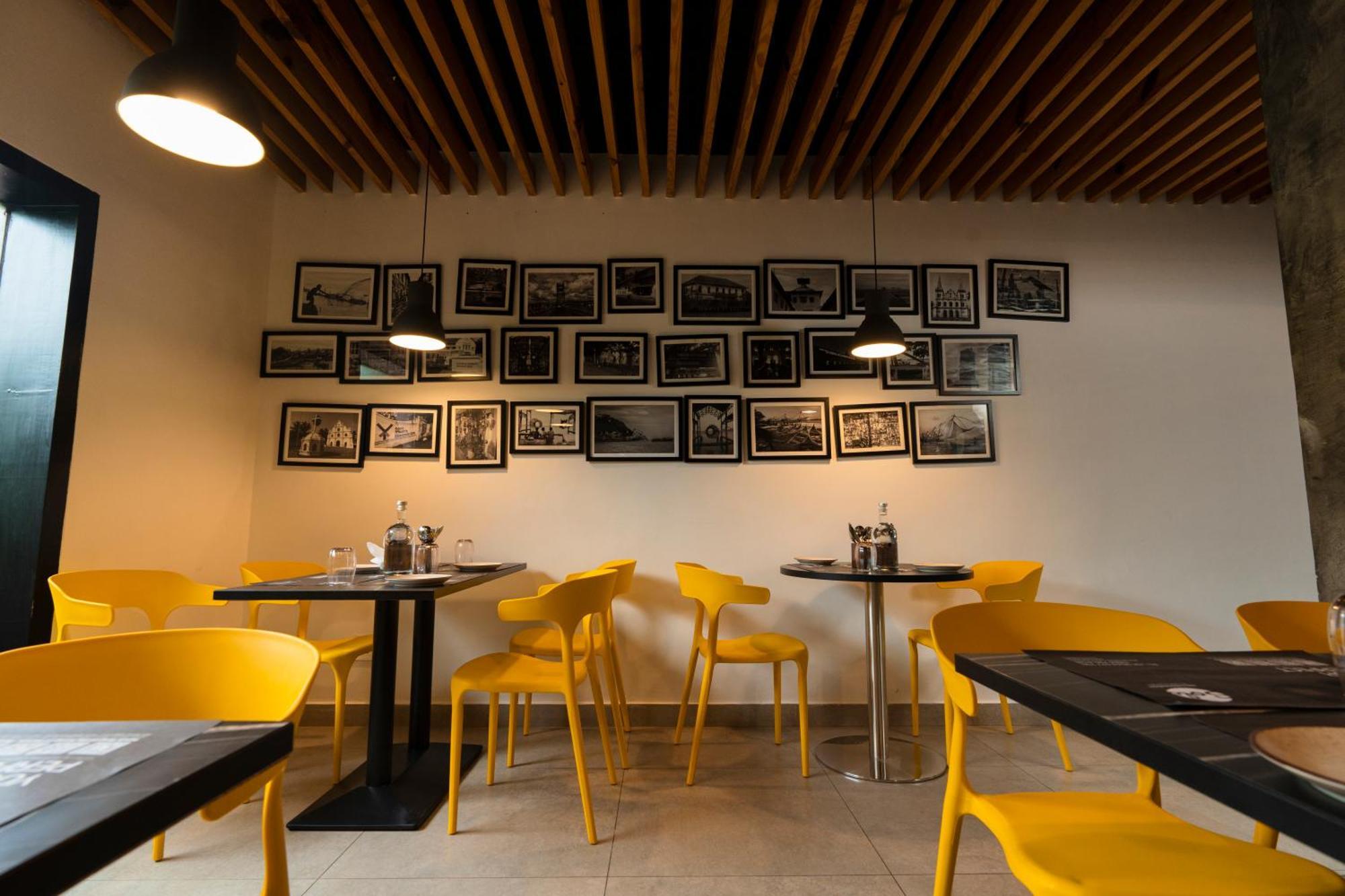 Solo Inn By Hawk Hospitality Kochi Екстериор снимка